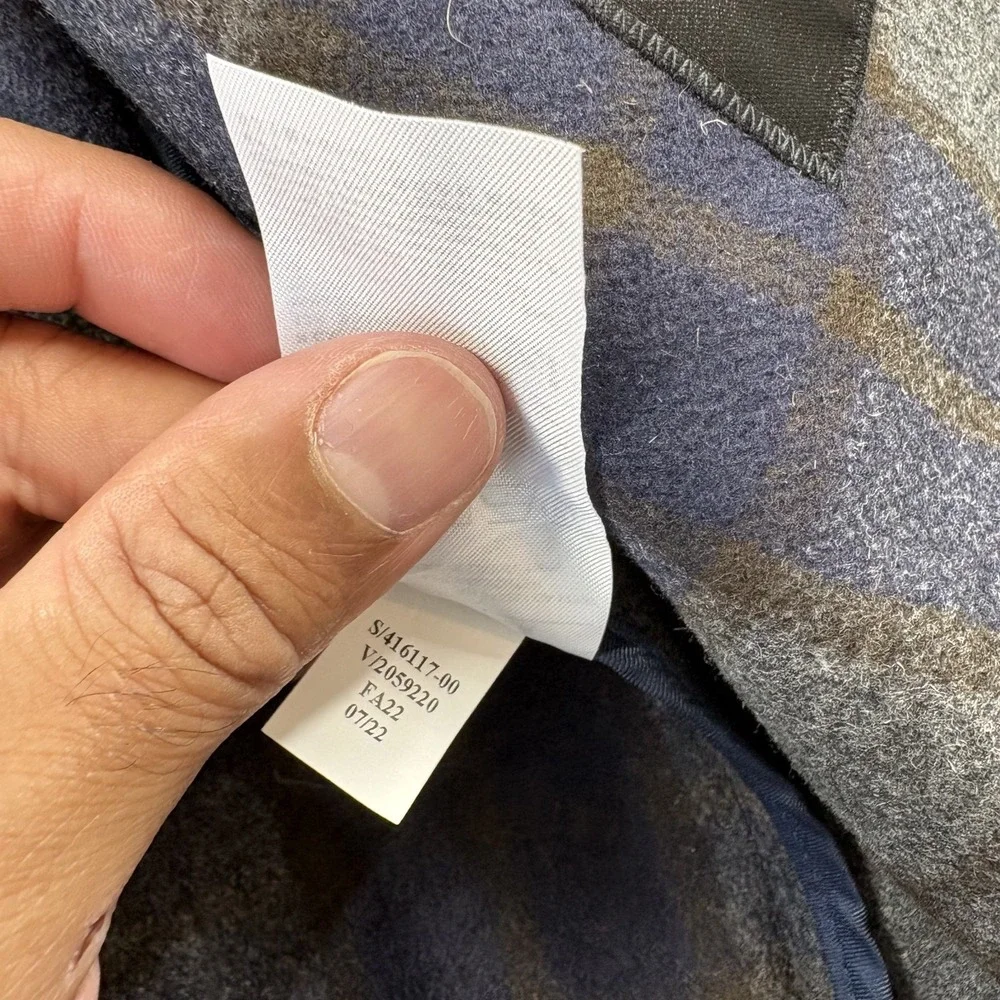 Banana Republic Tailored Fit Blazer Mens 46R Wool Blend Gray Plaid Unconstructed